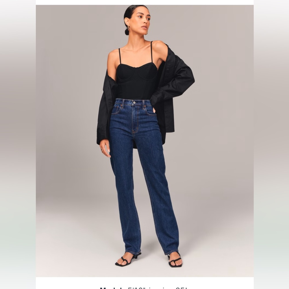 Abercrombie & Fitch Ultra High Rise Jeans